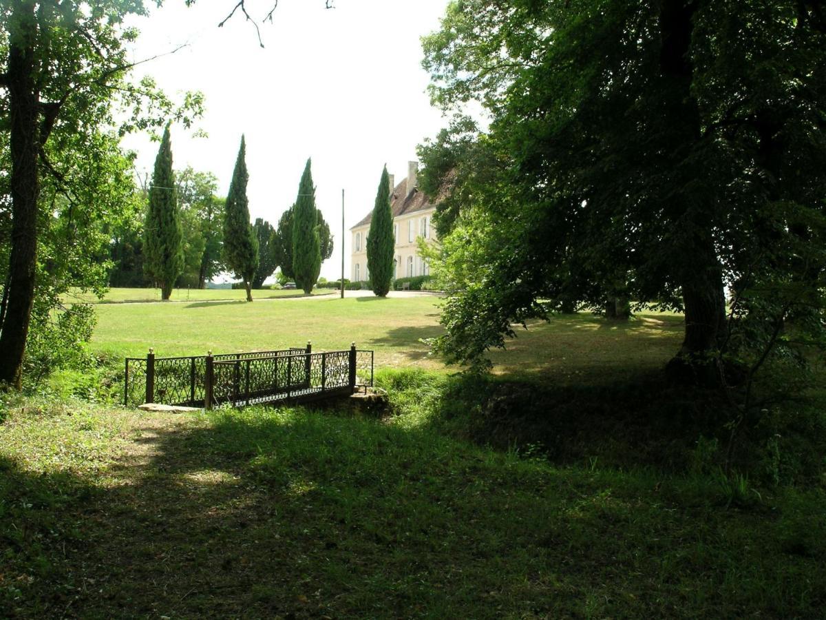Cherval Chateau Du Bourbet מראה חיצוני תמונה